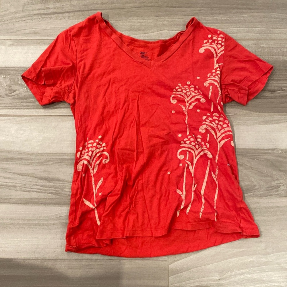 Gap t shirt